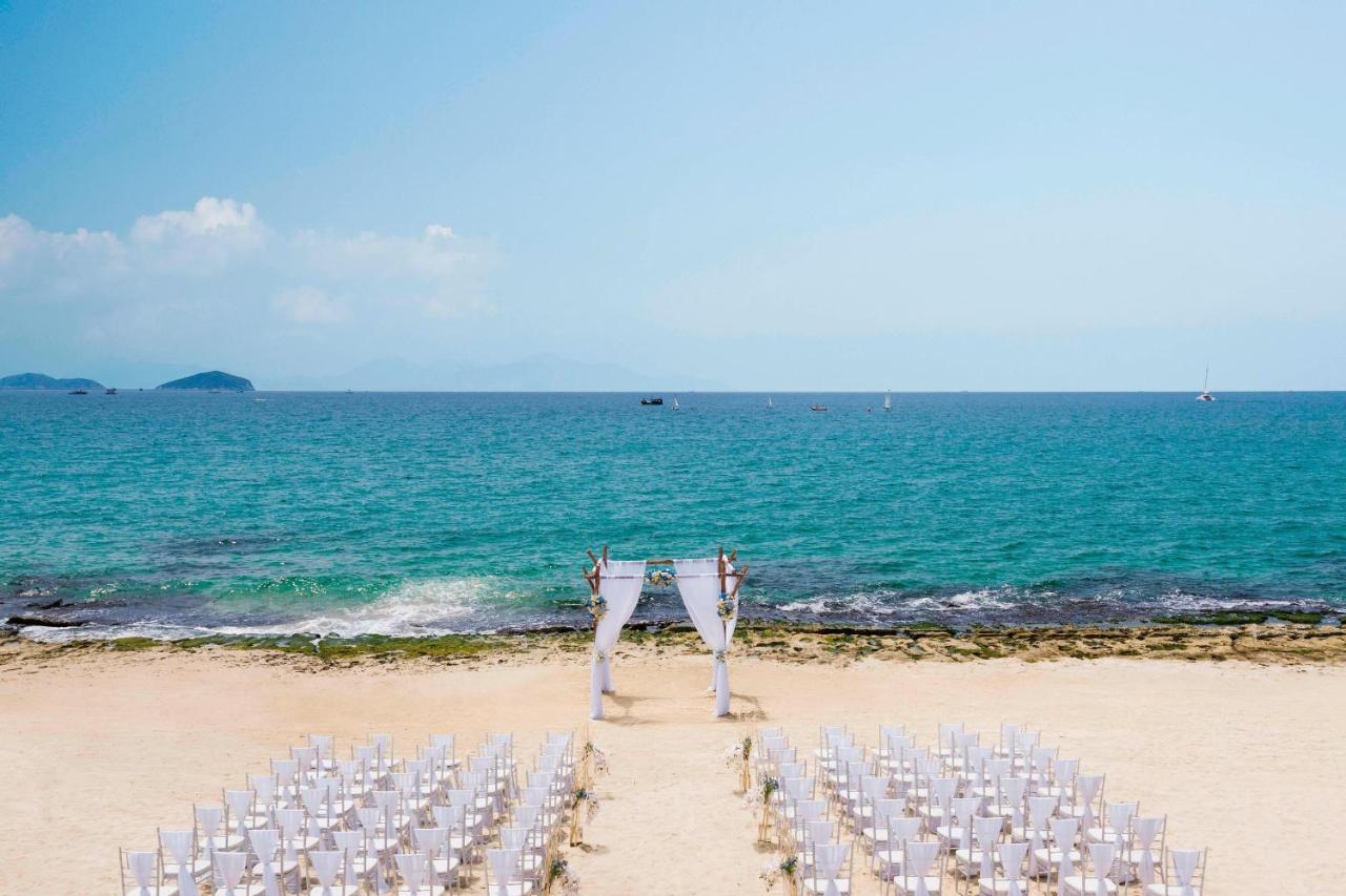 The St. Regis Sanya Yalong Bay Resort Exterior photo